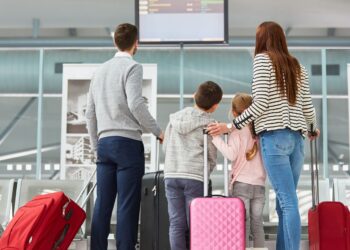 how to travel with family nitkatraveling